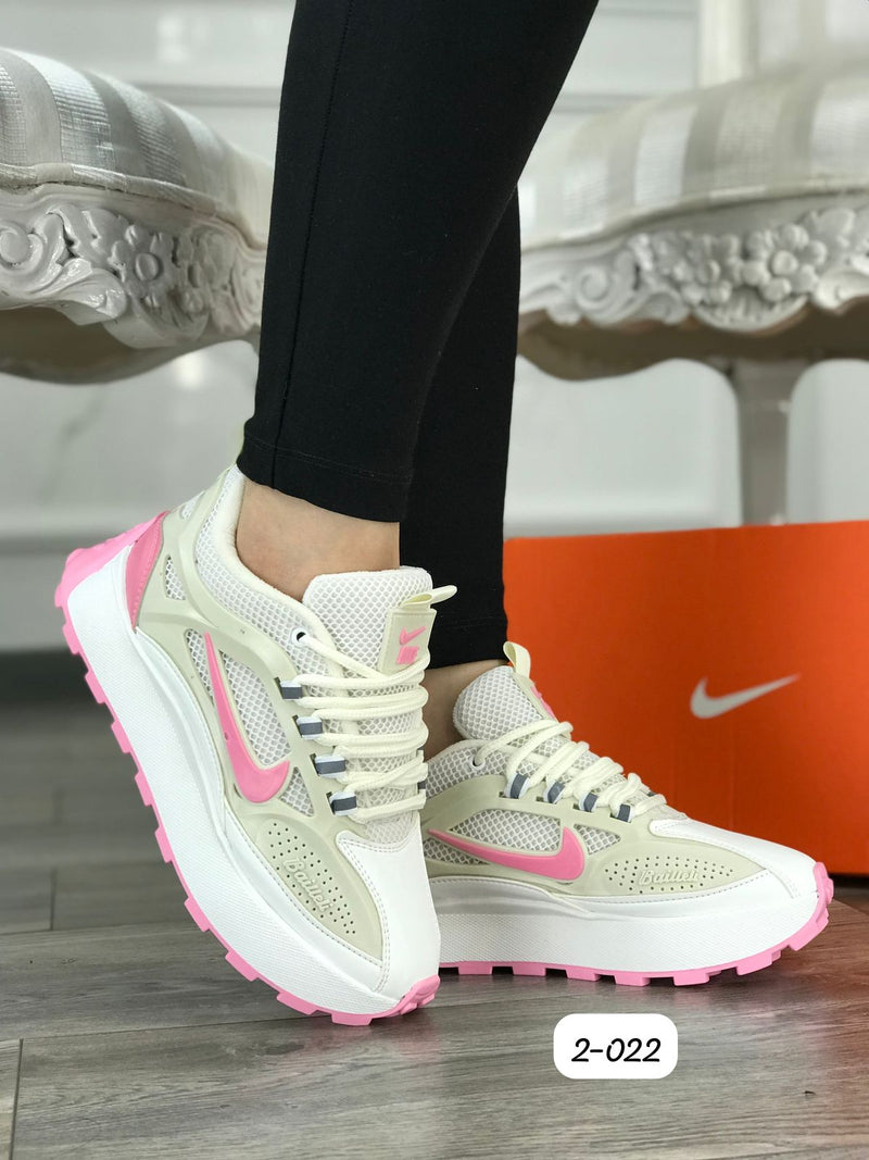 ¡No te quedes atrás! - Tenis Nike Bailleli Dama - ¿Vas a quedarte fuera? 🏃